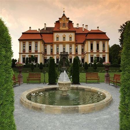 Picture of Jemniste Chateau - Symbolic Ceremony