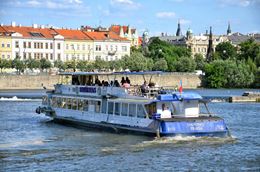 Picture of Boat Danubio Rental 1 hour cruise