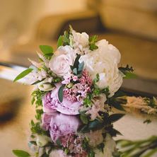 Picture of Bridesmaid/mother bouquet