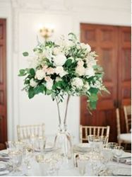 Picture of Flowers beneath in small vases