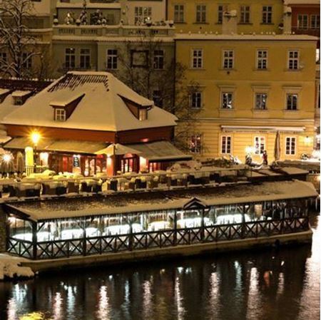 Picture of Kampa Park - Winter garden