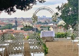 Picture of Infinity Flower - Wedding ceremony and reception